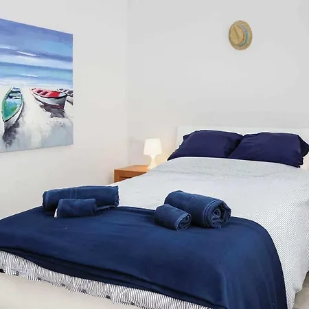 Villa Sleeps 10 Wifi Macher